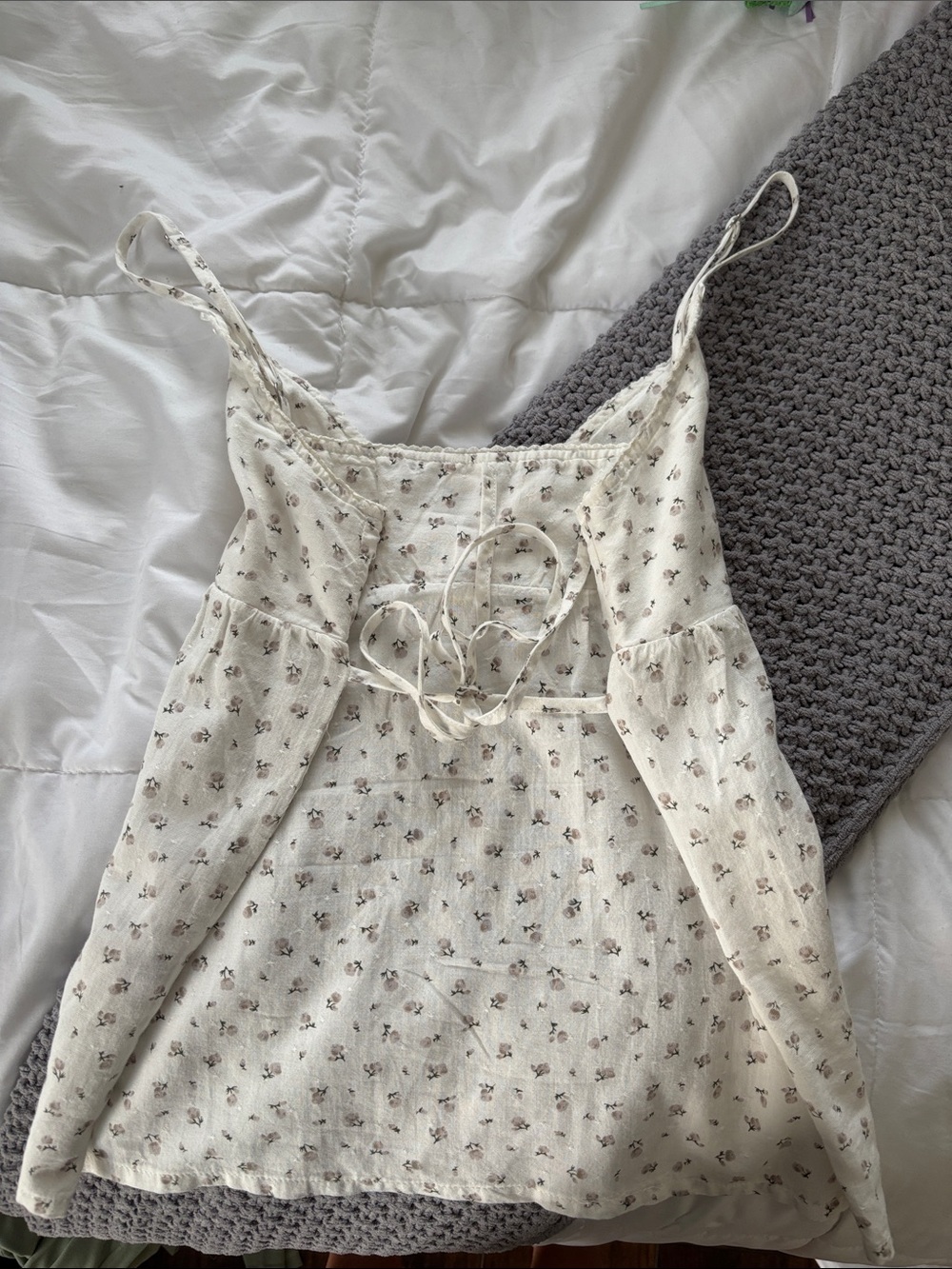 Brandy Melville flowy white and purple tank top - Picture 2 of 3